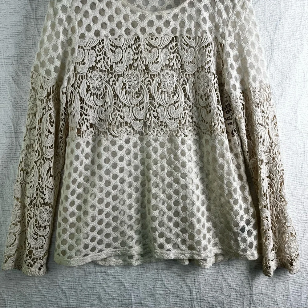Sunday in Brooklyn Tunic Top Womens Large Crochet Cotton Sheer Lace Cream Shirt